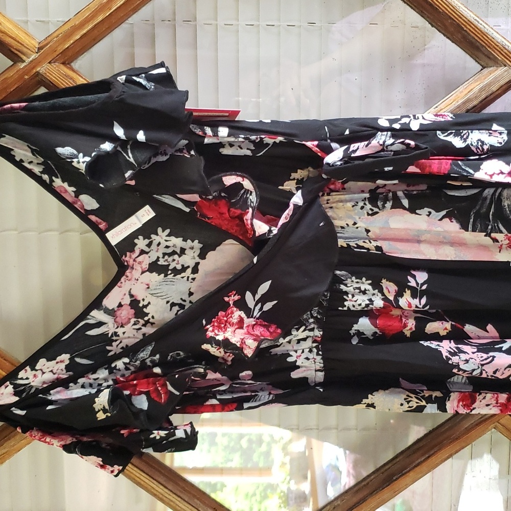 Xhilaration Floral Cold Shoulder Jumpsuit